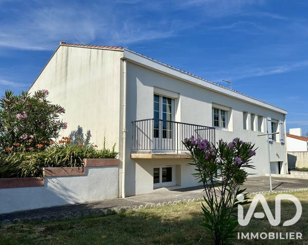 Maison à vendre 5 pièces 133 m² Les Sables-d'Olonne