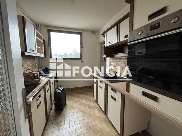 Location Appartement 3 pièces 62.96 m² - 10 ALLEE DU BOSQUET Joue Les Tours 37300