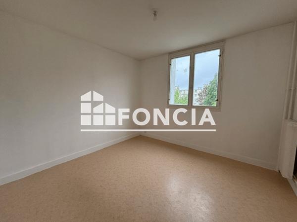 Location Appartement 3 pièces 62.96 m² - 10 ALLEE DU BOSQUET Joue Les Tours 37300