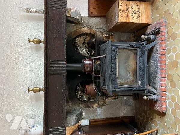 Cession d'un Hôtel/restaurant de 554 m² (8 chambres) avec appartement de 116 m² dans les Pyrénées.