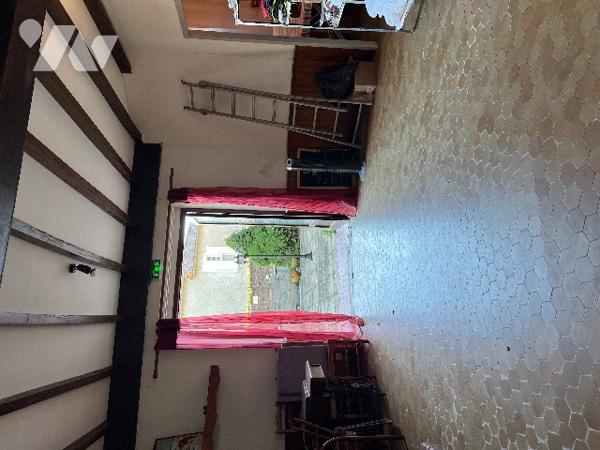 Cession d'un Hôtel/restaurant de 554 m² (8 chambres) avec appartement de 116 m² dans les Pyrénées.