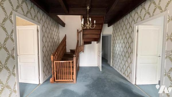 LANGUIDIC : EXCEPTIONNEL: Maison au coeur d'un parc arboré