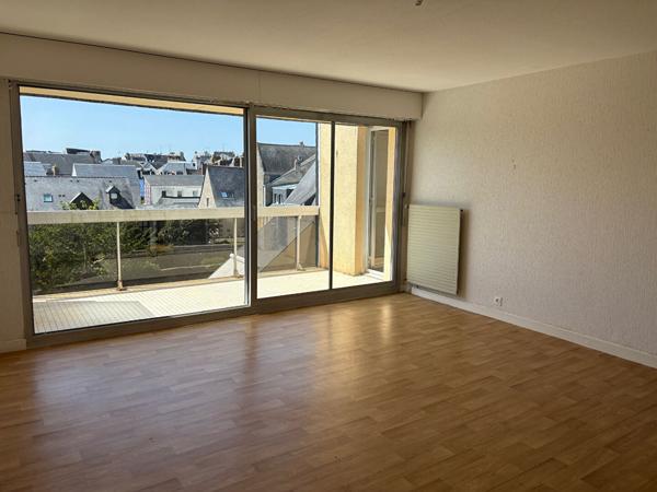 GRAND T.2 à hyper centre ville d'AURAY- 57 m² , Auray