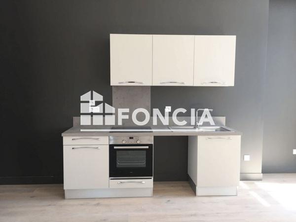 Location Appartement 3 pièces 57.8 m² - CARRE DES LETTRES - D11 - 70 BIS AVENUE JEAN GUITON La Rochelle 17000