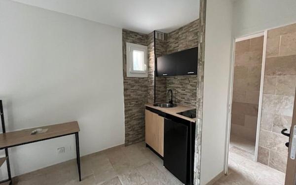 Appartement à vendre    1 pièce • 16,22 m2 Bandol