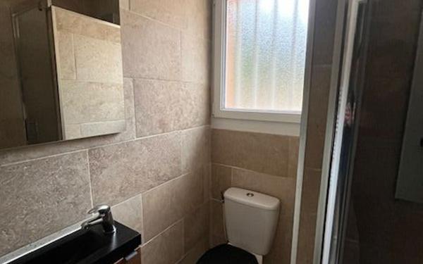 Appartement à vendre    1 pièce • 16,22 m2 Bandol