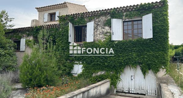À vendre Maison 5 pièces 115 m² - Pélissanne 13330