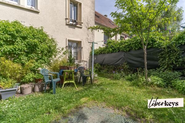 Appartement 3 pièces avec jardin privatif de 151 m² - cave et parking - Trappes