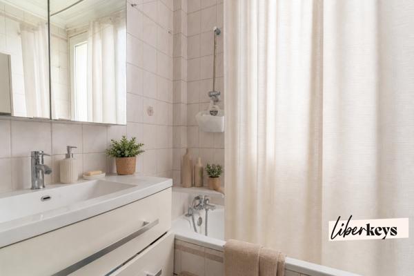 Appartement 3 pièces avec jardin privatif de 151 m² - cave et parking - Trappes