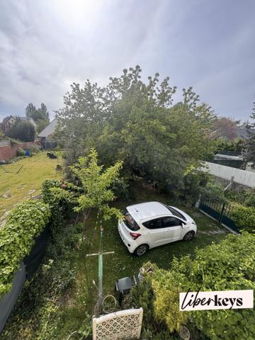 Appartement 3 pièces avec jardin privatif de 151 m² - cave et parking - Trappes