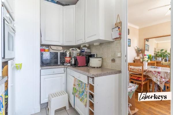 Appartement 3 pièces avec jardin privatif de 151 m² - cave et parking - Trappes