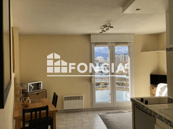 Location Studio meublé 18 m² - 31 AVENUE JEAN PERROT Grenoble 38000