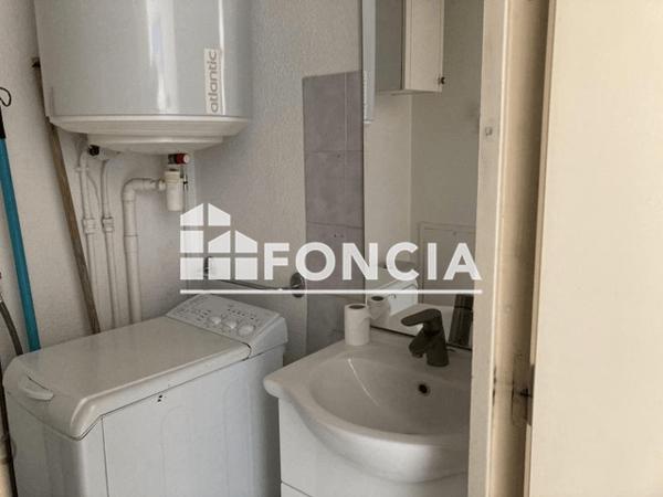 Location Studio meublé 18 m² - 31 AVENUE JEAN PERROT Grenoble 38000