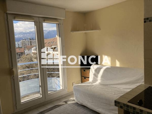 Location Studio meublé 18 m² - 31 AVENUE JEAN PERROT Grenoble 38000