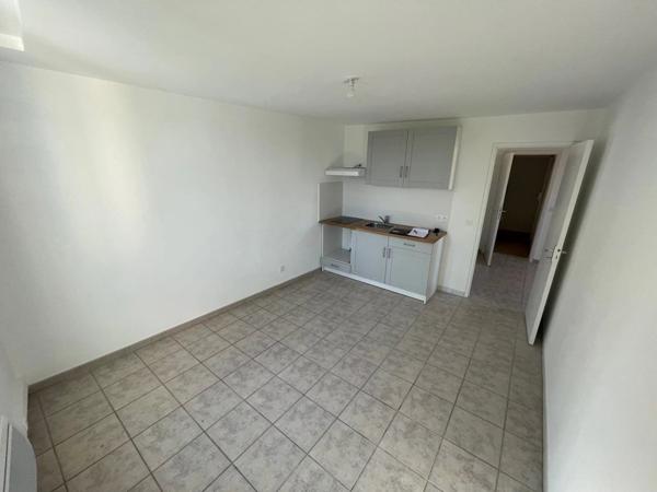 Location Appartement 2 pièces 49 m2 à Lodève