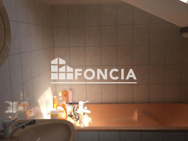 Location Appartement 2 pièces 46.42 m² - 70 RUE HERMITE Nancy 54000