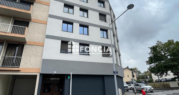 Location Appartement meublé 2 pièces 58.97 m² - Clermont-ferrand 63000