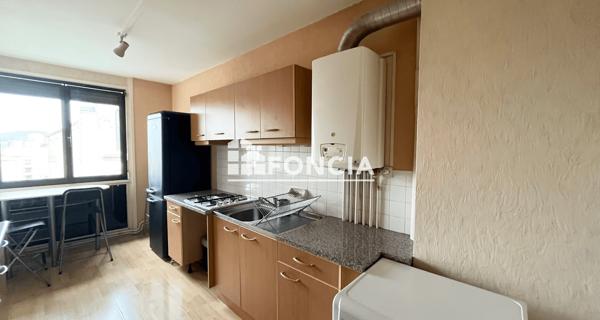 Location Appartement meublé 2 pièces 58.97 m² - Clermont-ferrand 63000