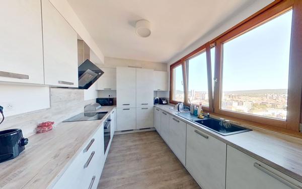 Appartement à louer    5 pièces •  Nancy