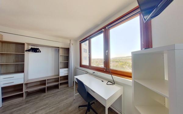 Appartement à louer    5 pièces •  Nancy