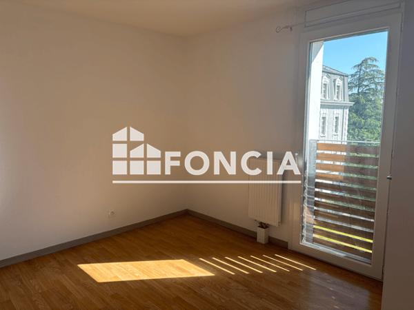 Location Appartement 2 pièces 47.84 m² - 30 ALLEE HENRI FRENAY Grenoble 38000