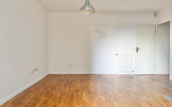 Appartement à vendre    2 pièces • 43,90 m2 Morangis