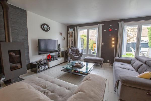 SUPERBE MAISON FAMILIALE