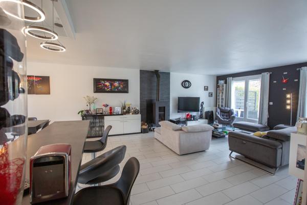 SUPERBE MAISON FAMILIALE