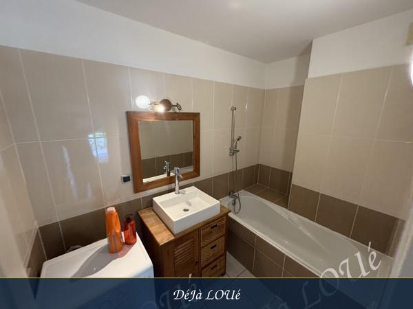 À LOUER – Appartement T2 meublé – 40 m² – Saint-Denis