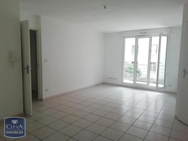 Appartement à louer 2 pièces 55.48m²