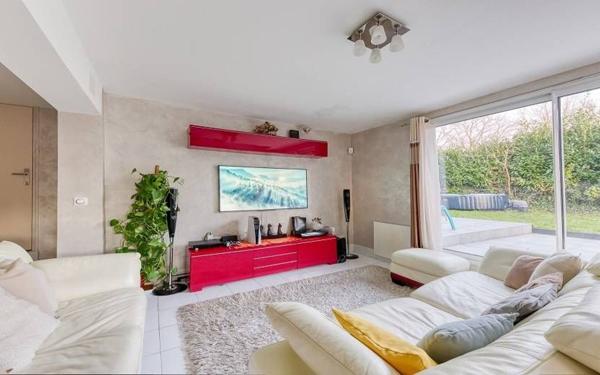 Maison à vendre    6 pièces •  Roissy-en-Brie