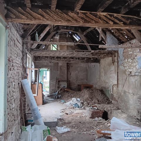 Maison
                                                                                                                                                                                                                                                                                                                        1 pièce(s)                                                                                                                                                                                                          1 chambre(s)                                                                                                                                                                                                          70  m²