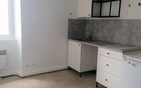 Appartement à louer    2 pièces • 17,72 m2 Cambo-les-Bains