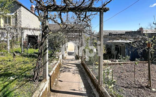 Maison à vendre    3 pièces •  Brive-la-Gaillarde