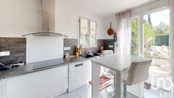 Maison à vendre 6 pièces 155 m² Mérindol