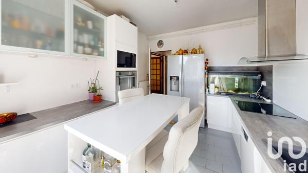 Maison à vendre 6 pièces 155 m² Mérindol