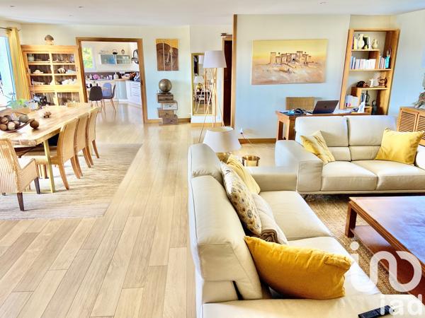 Maison à vendre 7 pièces 256 m² Saint-Julien-en-Born