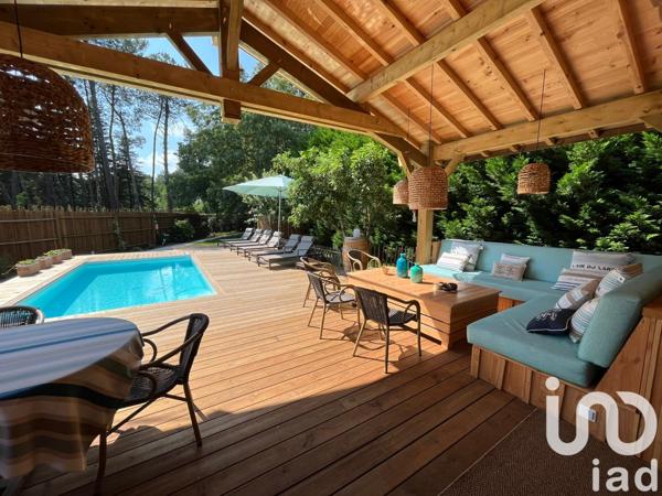 Maison à vendre 7 pièces 256 m² Saint-Julien-en-Born