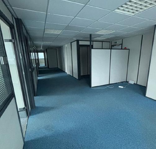 Bureaux à louer à Mérignac avec parking et fibre dans Parc Bagatelle