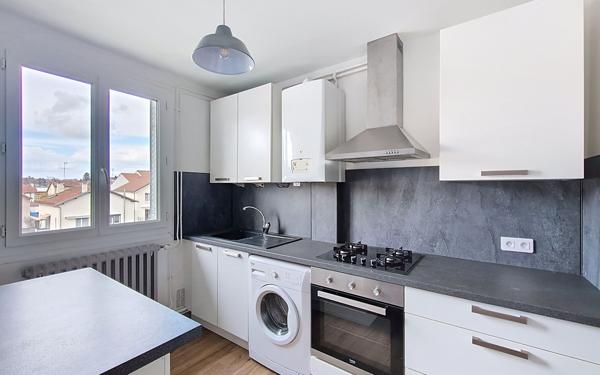 Appartement à vendre    4 pièces •  Aurillac