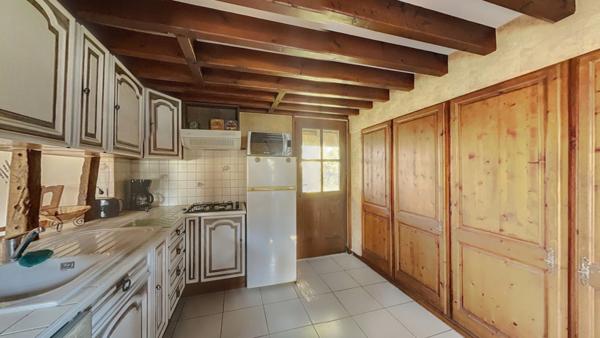 Charmant ensemble de caractère