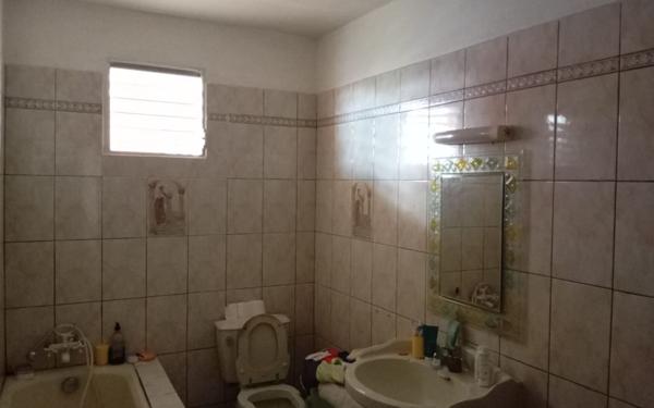 Maison à vendre    8 pièces •  Sainte-Rose