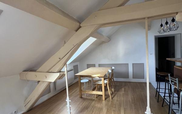 Appartement à vendre    2 pièces •  Corbeil-Essonnes