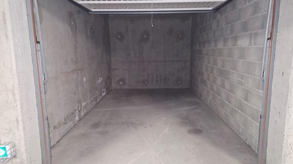 Garage à VETRAZ MONTHOUX (74100)