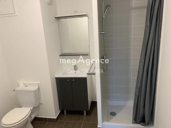 Appartement à CENON, 33150 - 2 pièces 44m²