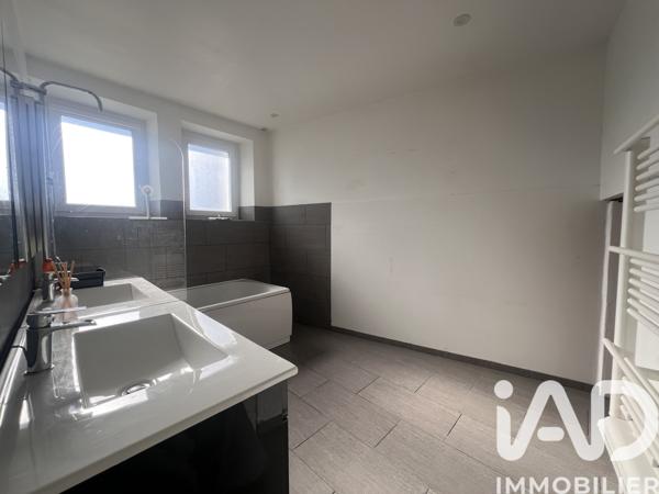 Maison à vendre 4 pièces 94 m² Valgelon-La Rochette