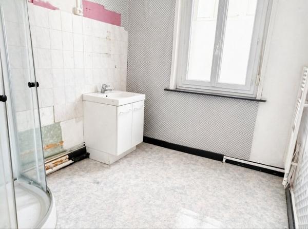 Maison beau potentiel 80 000 €