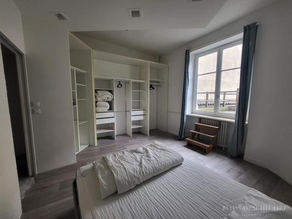 T3 MEUBLE - HYPER CENTRE - RUE DU MARCHE