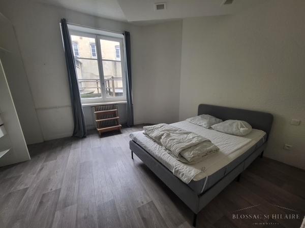 T3 MEUBLE - HYPER CENTRE - RUE DU MARCHE