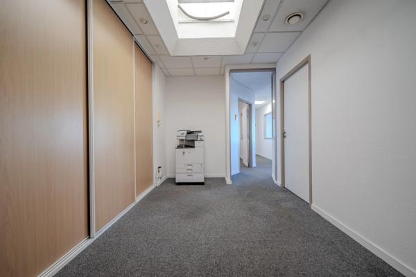 Local/bureau à louer LA ROCHELLE (17)